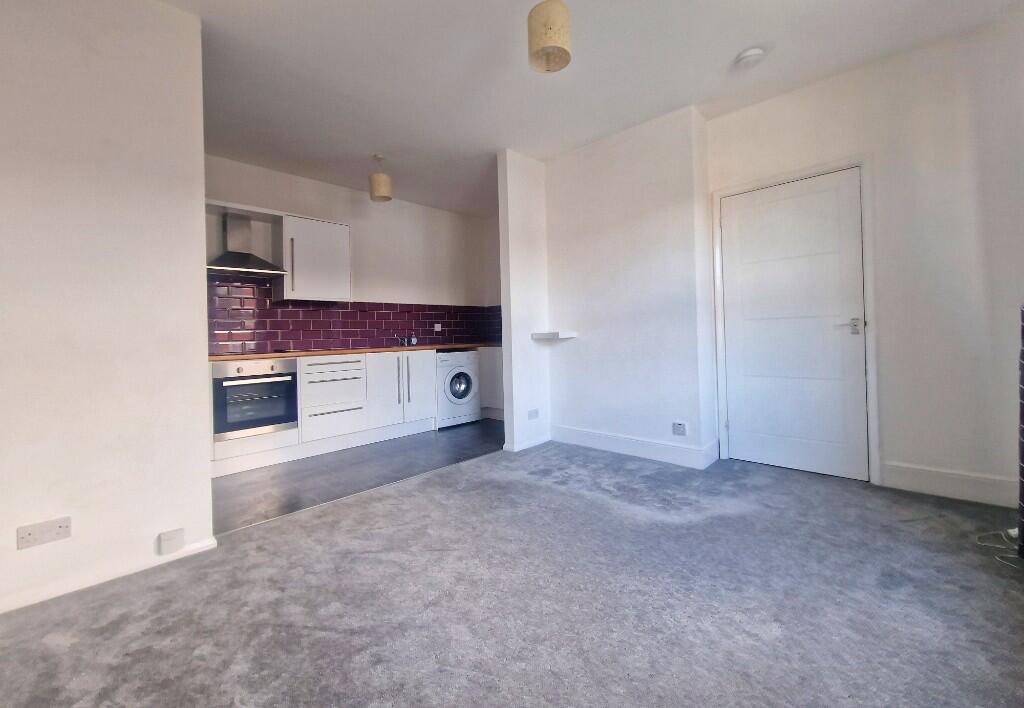 Rose & Crown Mews, Southminster, Essex, CM0 photo 3