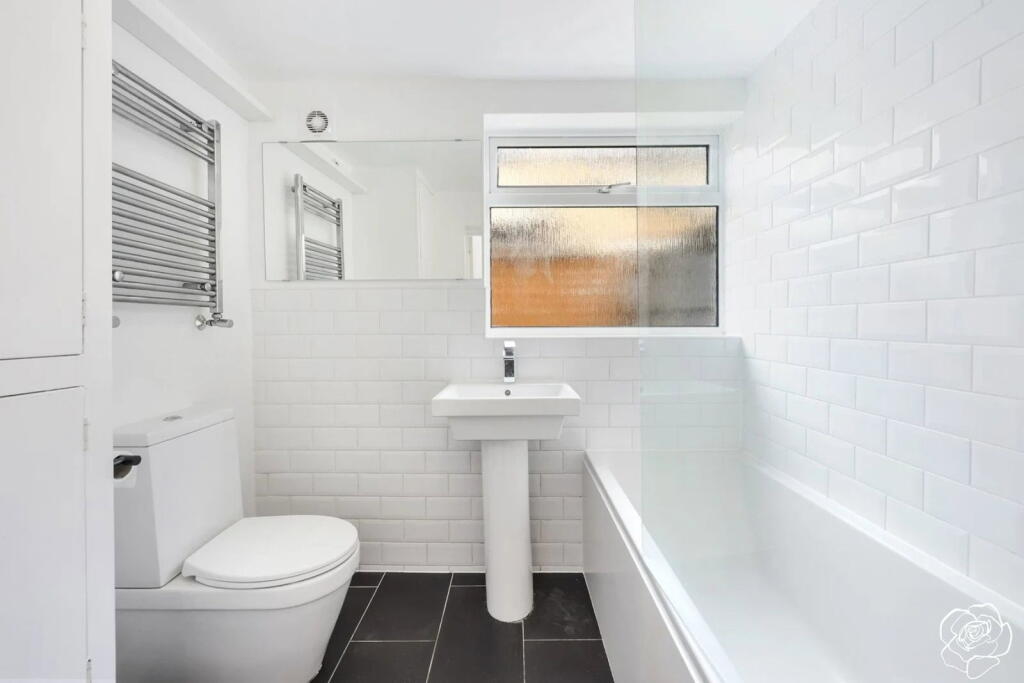 House in London - View 4