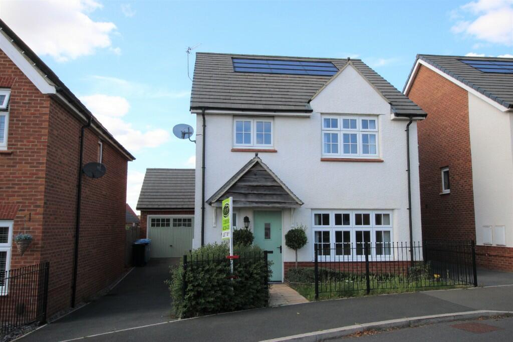 Main image of property: Manor Road, Kettering, Northamptonshire, NN15