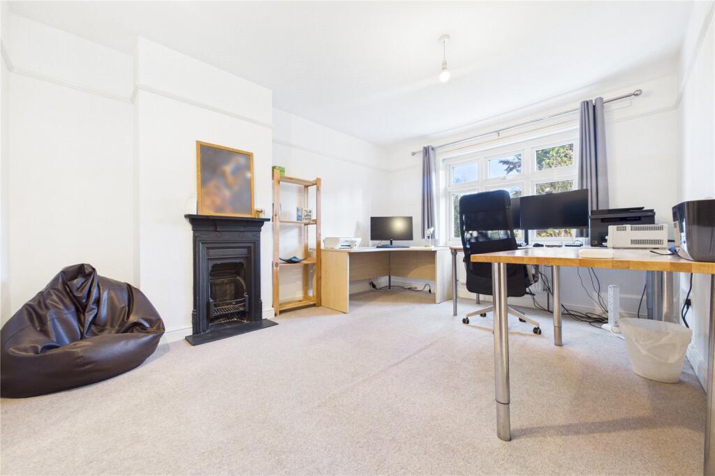 Kentwood Hill, Tilehurst, Reading, Berkshire, RG31 – pohled 6