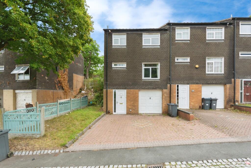 Main image of property: Grange Rise, Birmingham, West Midlands, B38