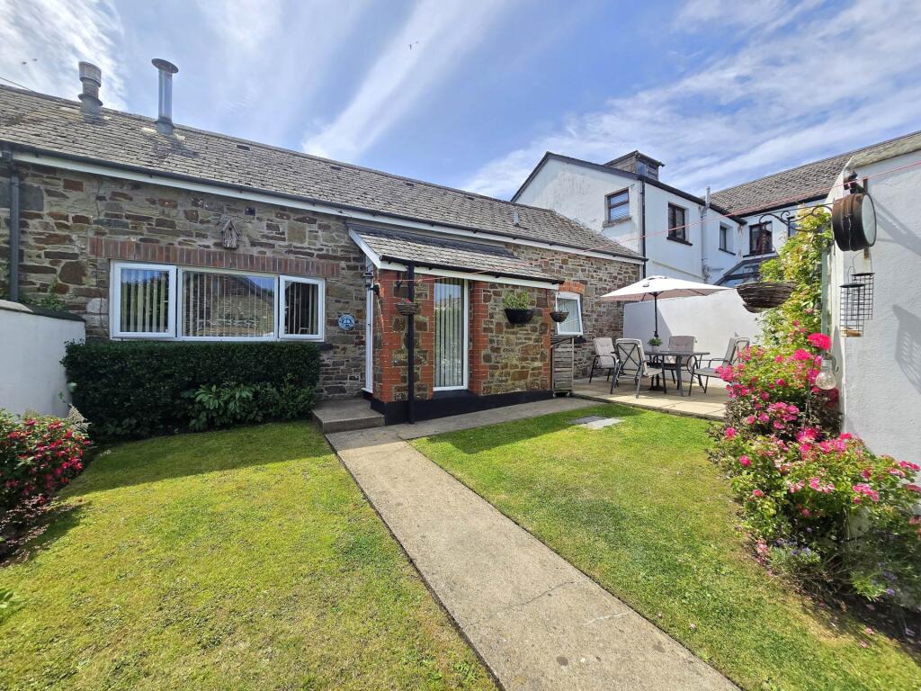 3-bed house on 1, Barton Mews, Parkham, £340,000