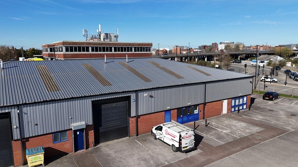 Main image of property: Unit 2-4 Clifton Park, Clifton Street, Lincoln, Lincolnshire, LN5 8LQ