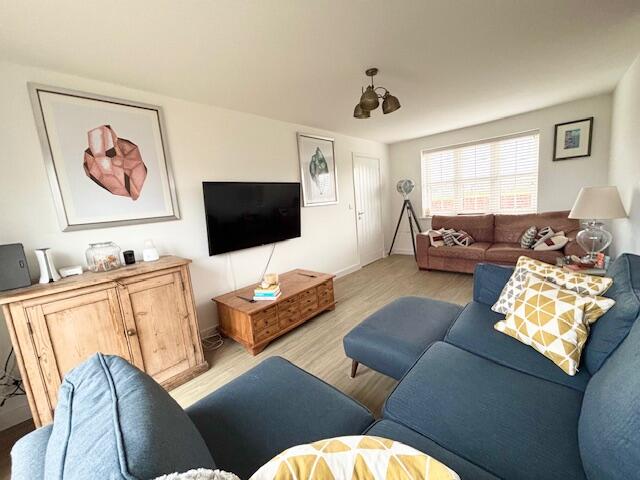 House in Chichester, Selsey - View 2