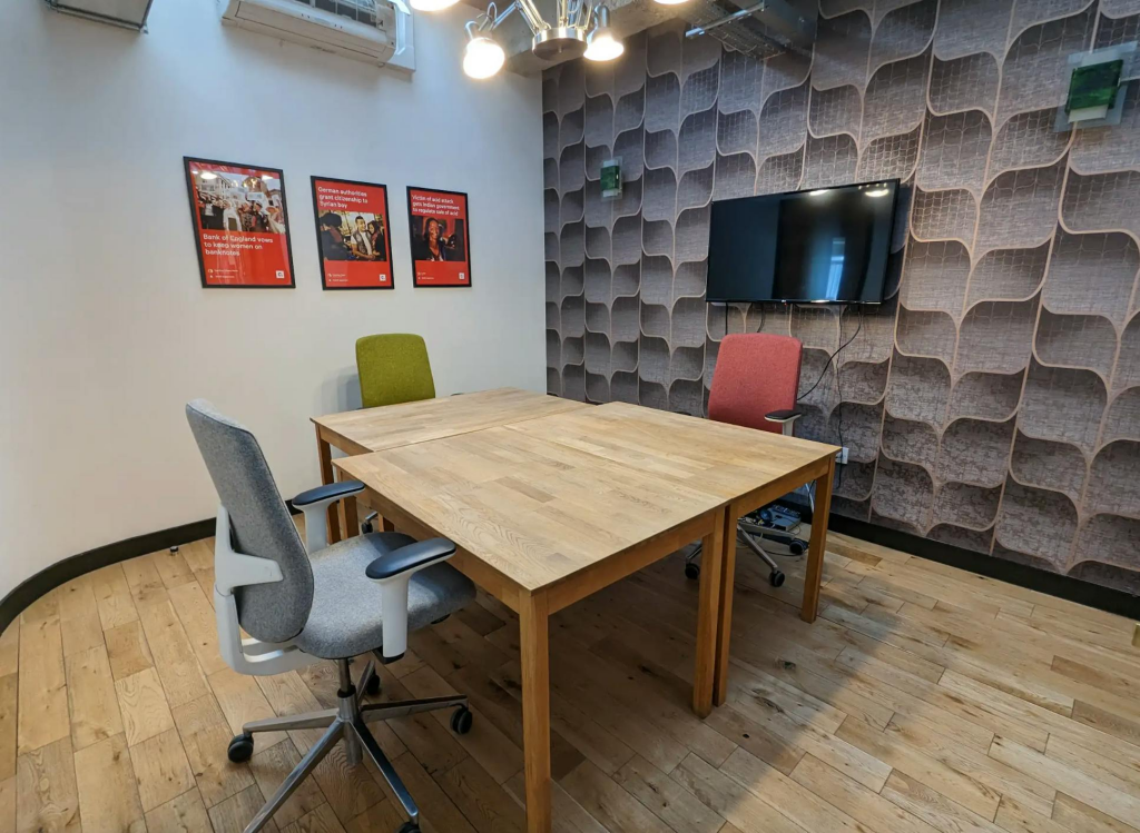 Private Meeting Room.png