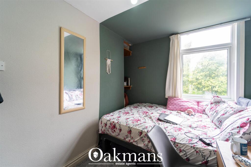 5 bedroom house for rent