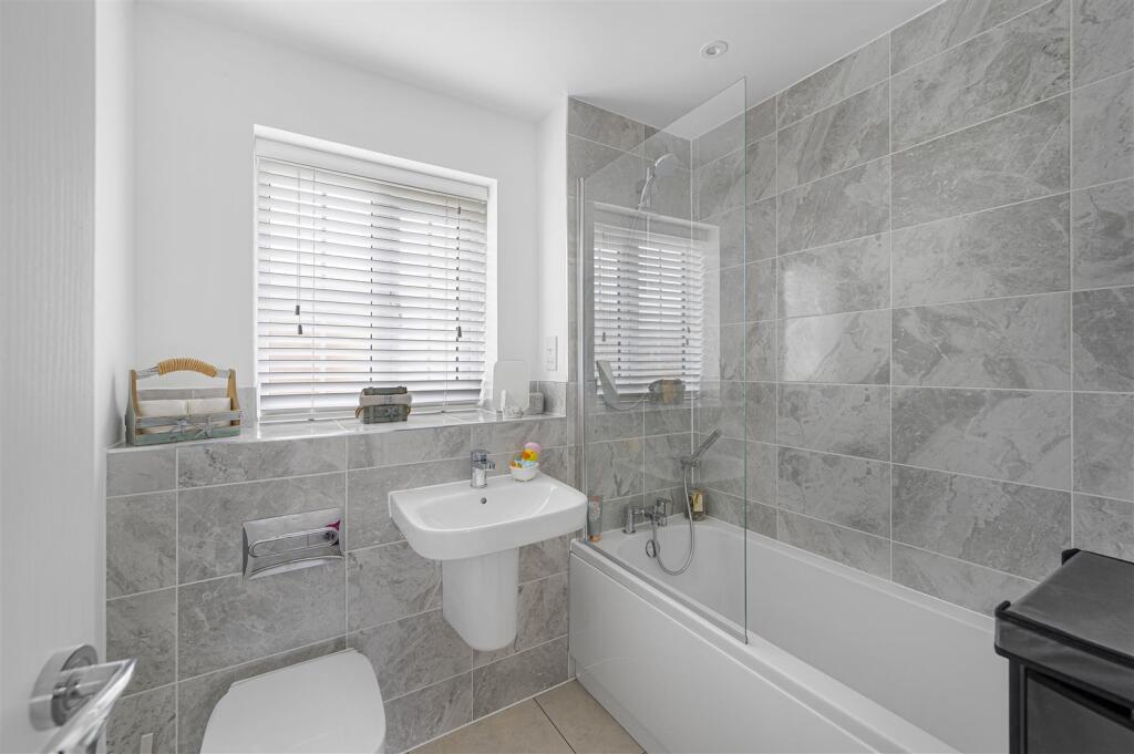 House in Lewes, East Blatchington, Seaford - More