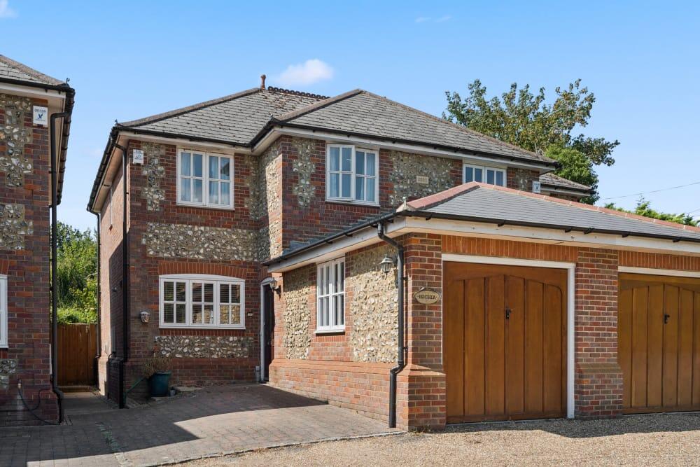 Main image of property: Grove Lane, Chalfont St Peter, SL9
