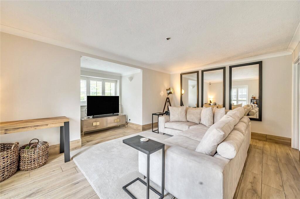 Apartment in Berkshire, Arborfield and Newland - View 3