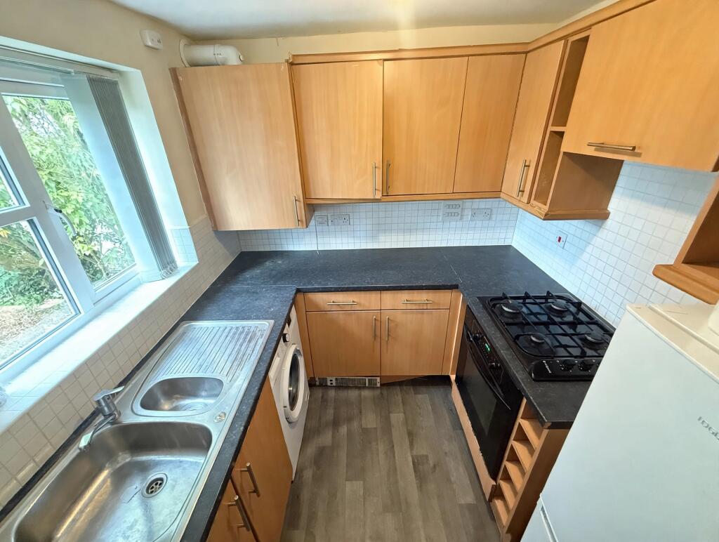 Apartment in Coventry, Radford - View 4