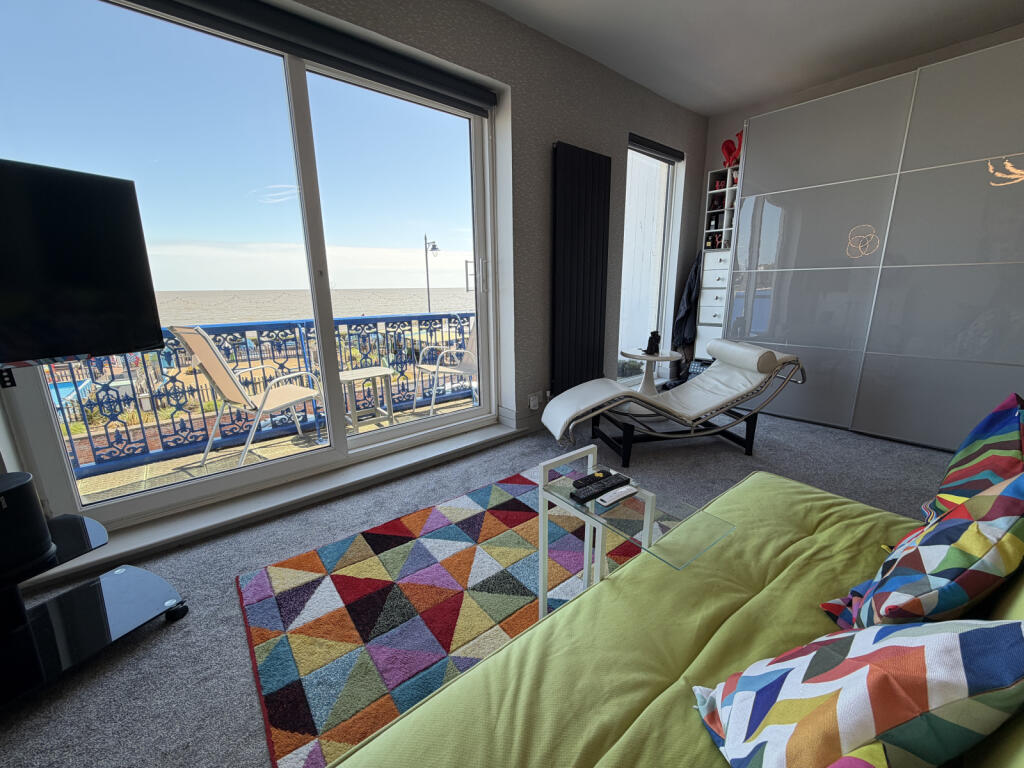 Sea Road, Felixstowe, IP11 photo 5
