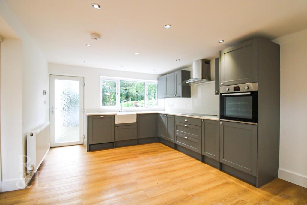 House in Wolverhampton - View 3