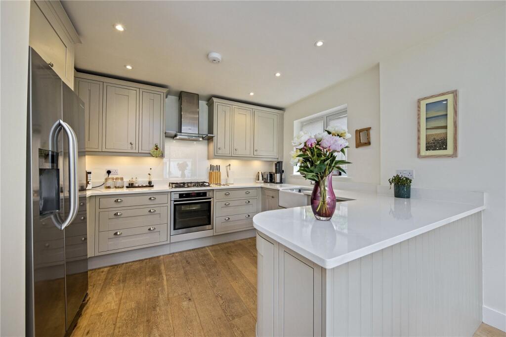 Gainsborough Road, Kew, Surrey, TW9 photo 4