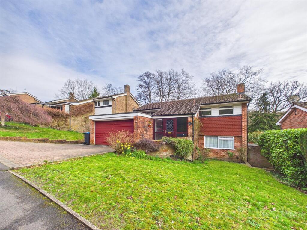 Main image of property: Hollingsworth Road, Croydon