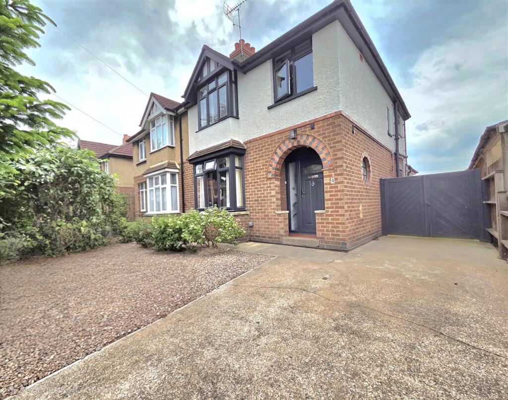 Main image of property: Tuffley Avenue, Gloucester