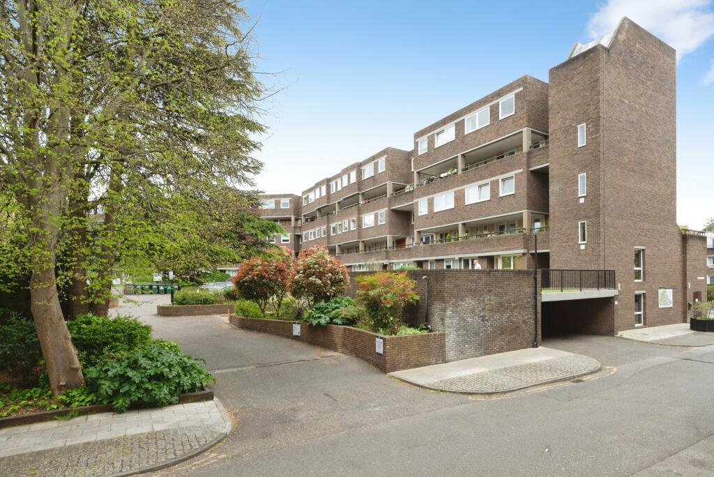 Main image of property: Augustus Close, Brentford, TW8