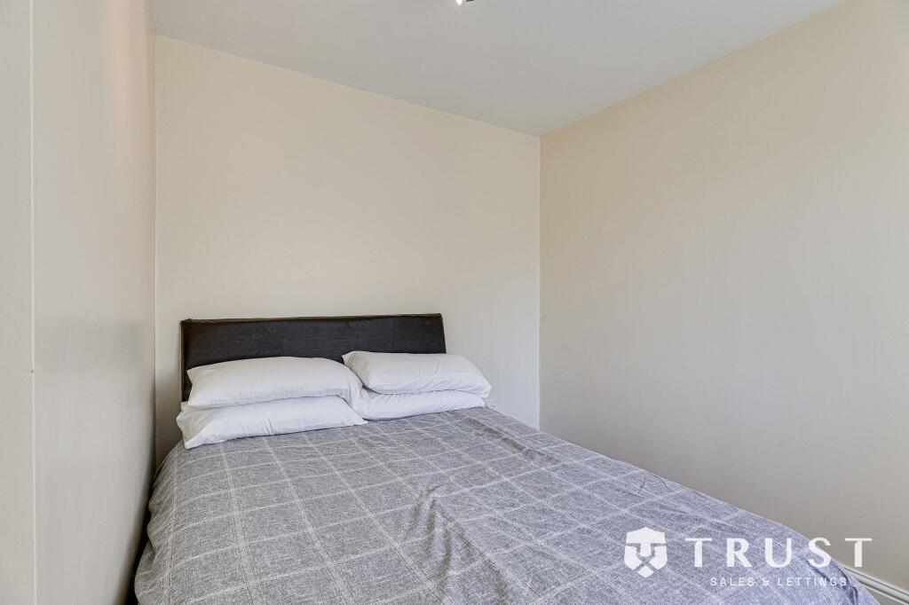 Additional image 21 of Wroe Place, Wyke, BD12