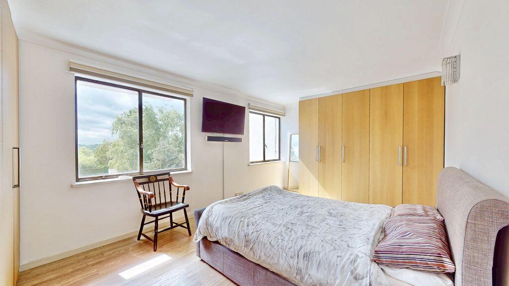Highpoint,North Hill, Highgate Village,London,N6 - View 3