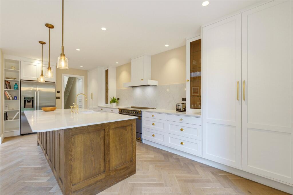 House in London - View 4