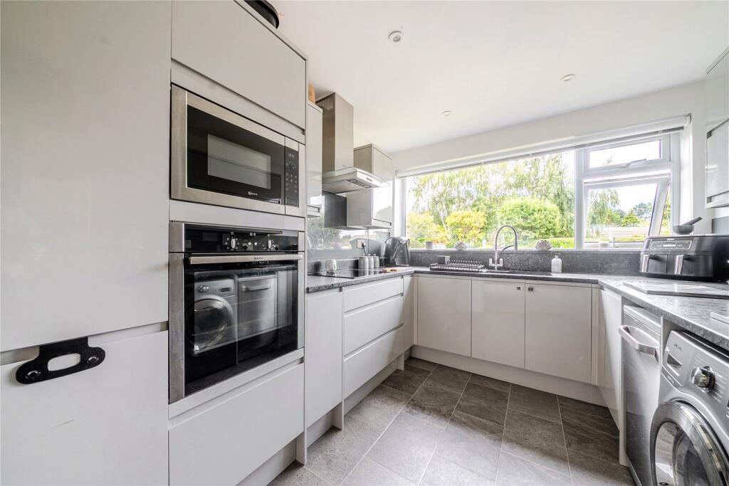 Old Perry Street, Chislehurst photo 4