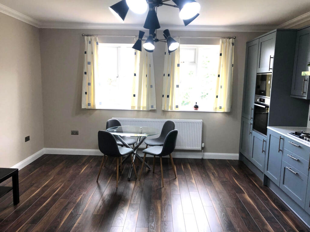 Apartment in London, North Finchley - View 3