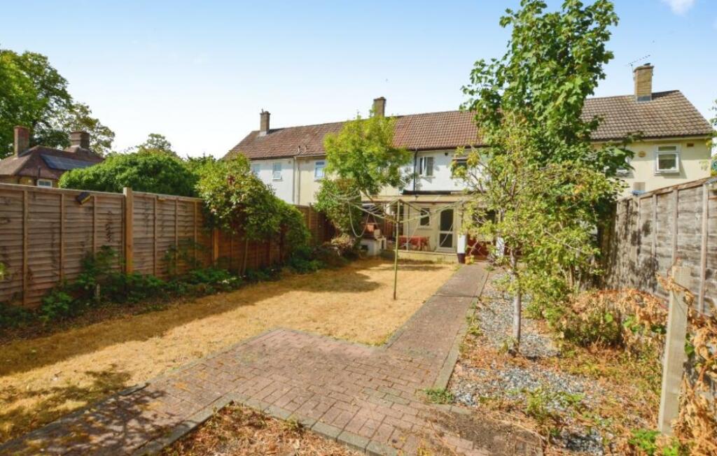 House in Harrow - View 3