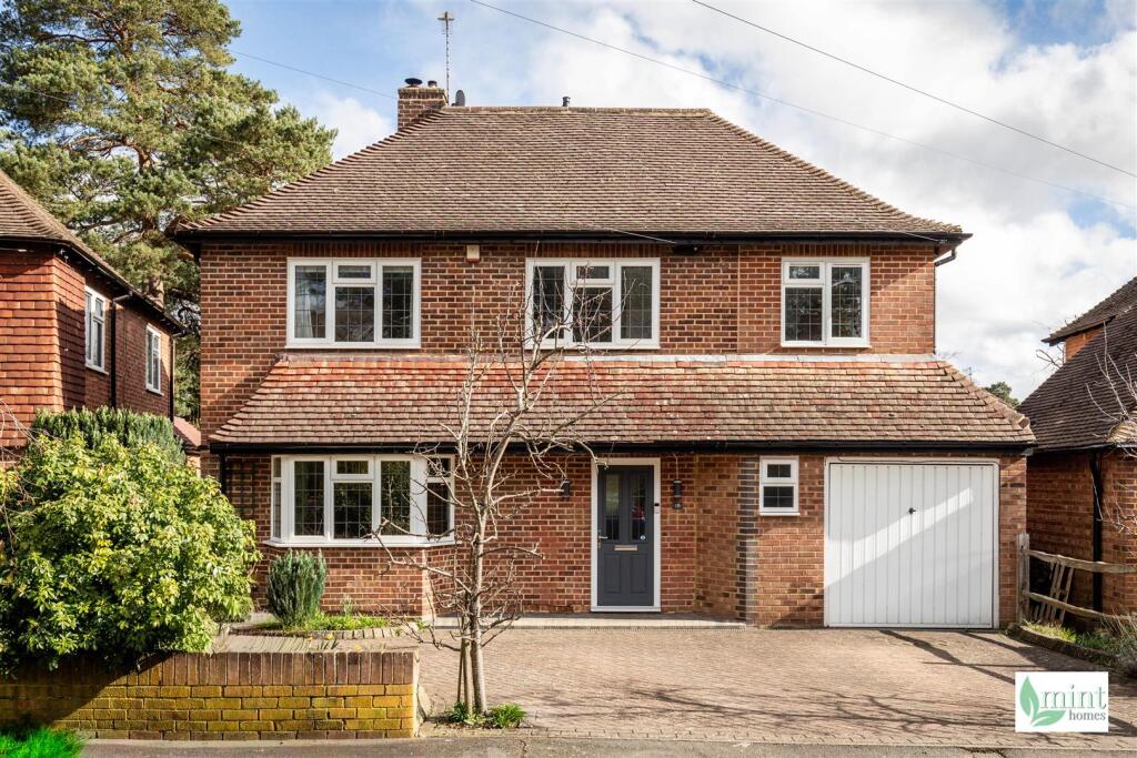 Main image of property: Hamilton Avenue, Pyrford