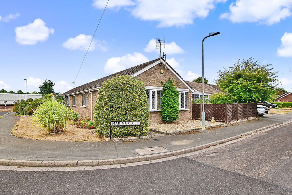 House in North Kesteven, Waddington