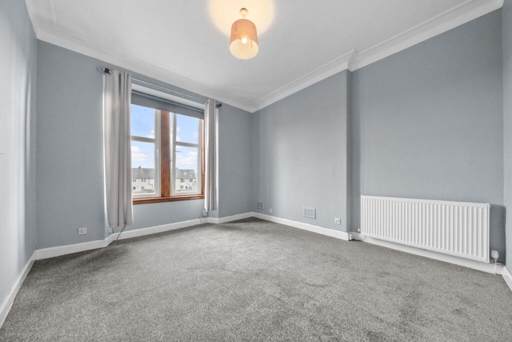Apartment in Falkirk - View 3