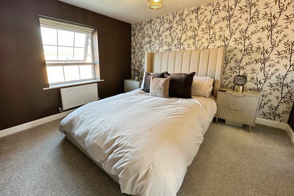House in Preston - More