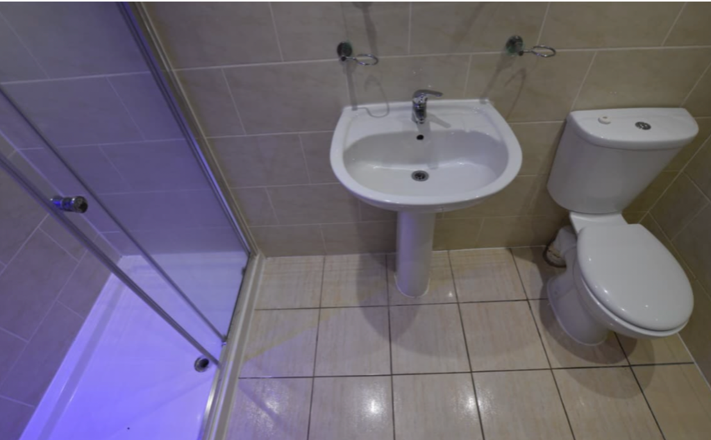 7 bedroom house for rent