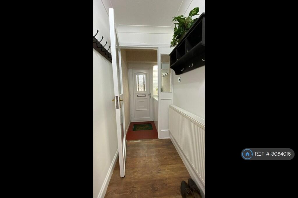Main image of property: Polefield, Preston, PR2