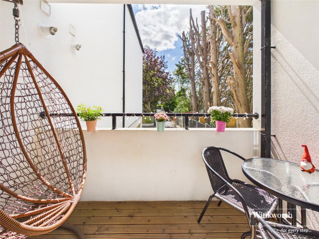 Apartment in London - More