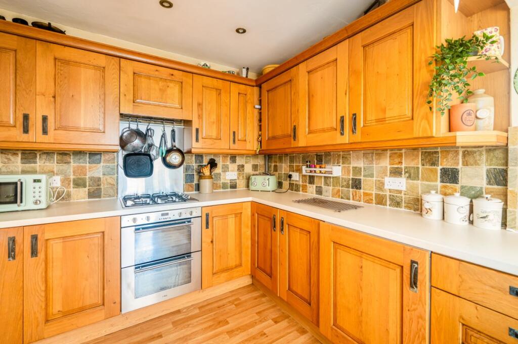 Additional image 7 of South Croft Avenue, Birkenshaw