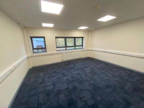 Unit 91 office to let