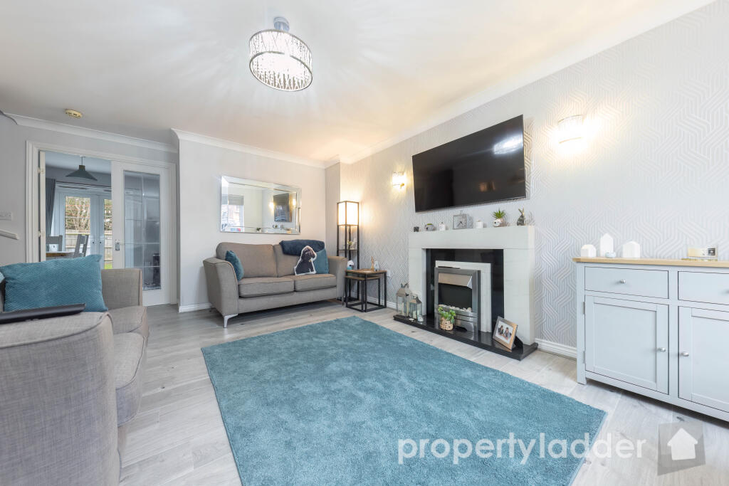 Mountbatten Drive, NR6 photo 3
