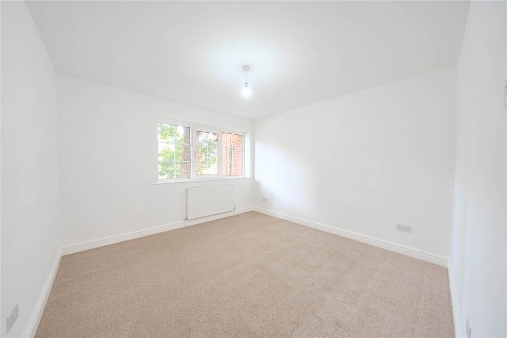 House in Leeds - View 4