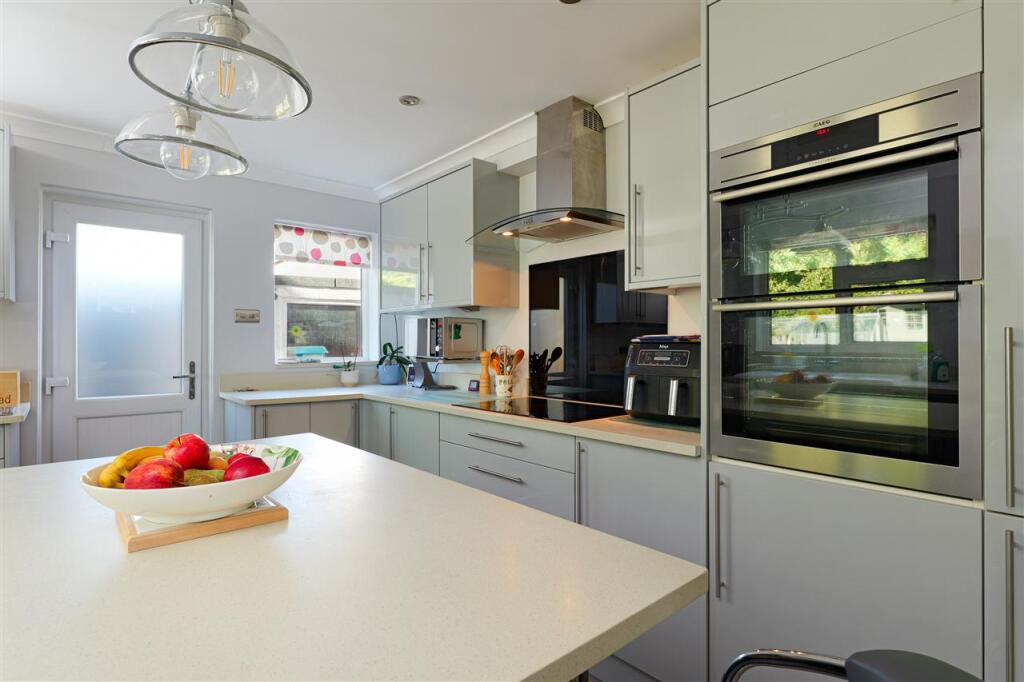 House in Canterbury, Bekesbourne-with-Patrixbourne - View 4