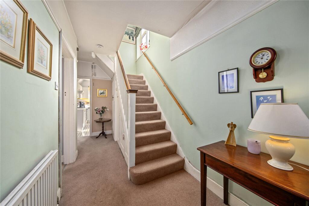House in Richmond, North Sheen - View 4