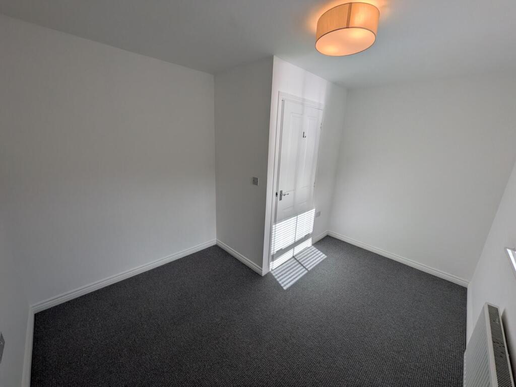 Apartment in Truro - View 4