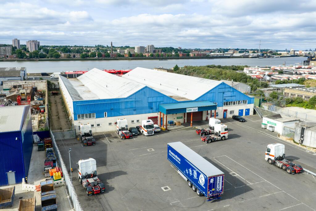 unit 8 Standard Industrial Estate 71.jpg