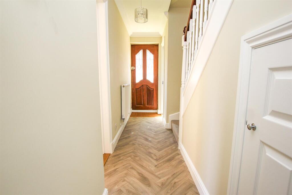 House in Kettering, North Northamptonshire - View 5