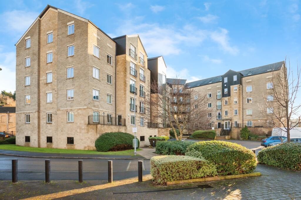 Main image of property: Textile Street, DEWSBURY