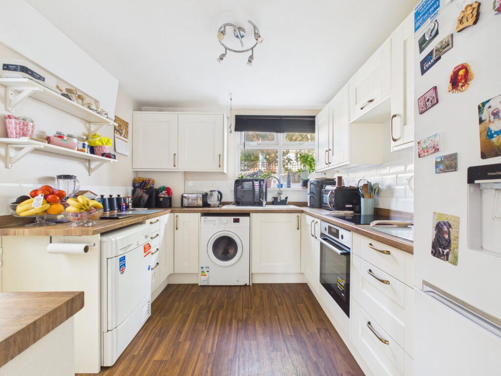 House in Lancing - More