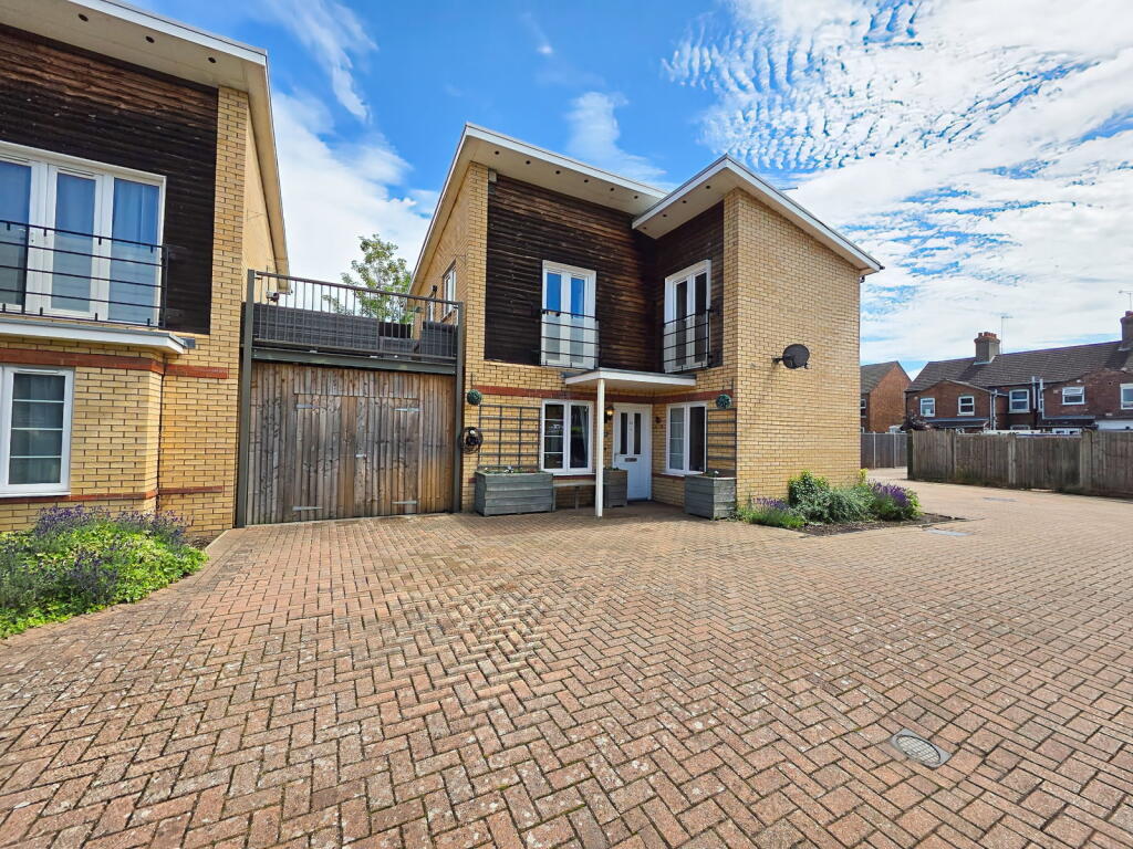 Main image of property: Baxter Close, Peterborough, PE4 6AZ