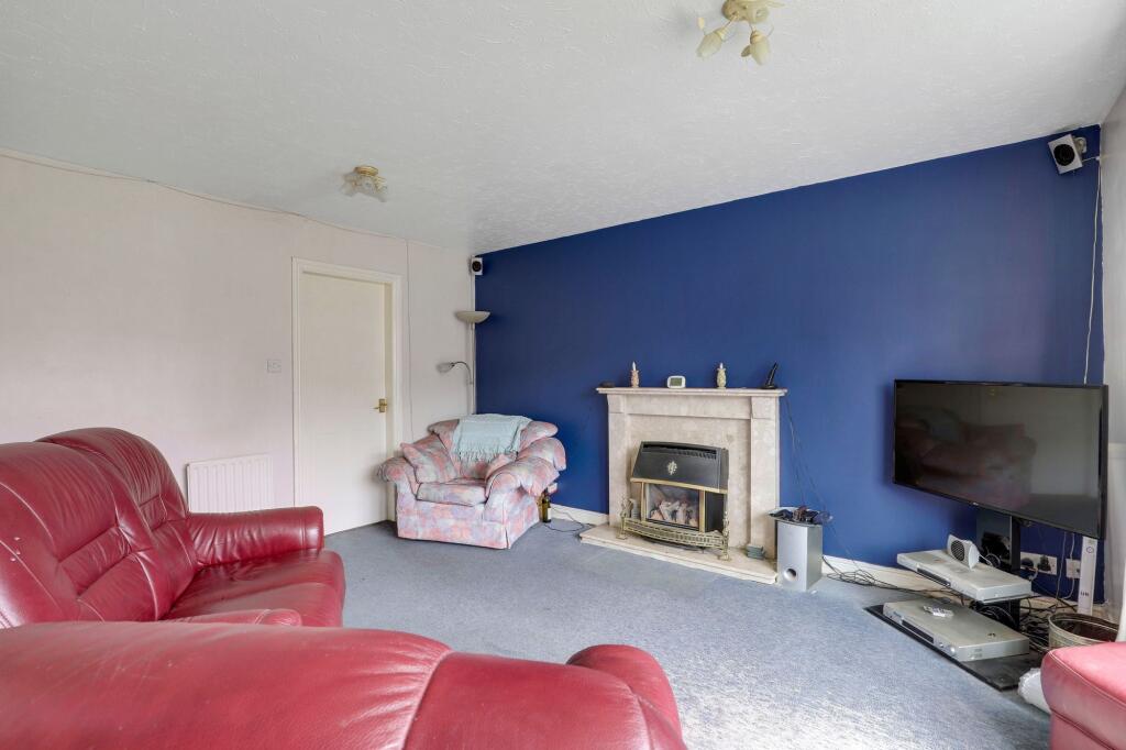 House in Ashfield, Hazelgrove, Hucknall - View 4