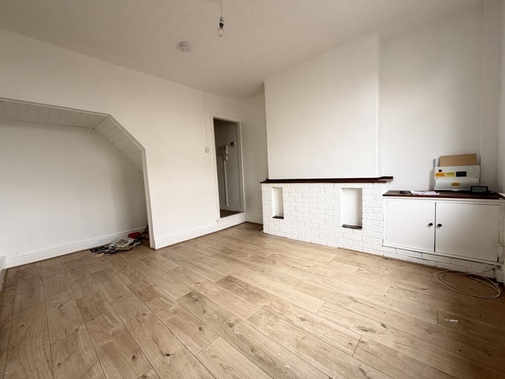 House in Nottingham - View 2
