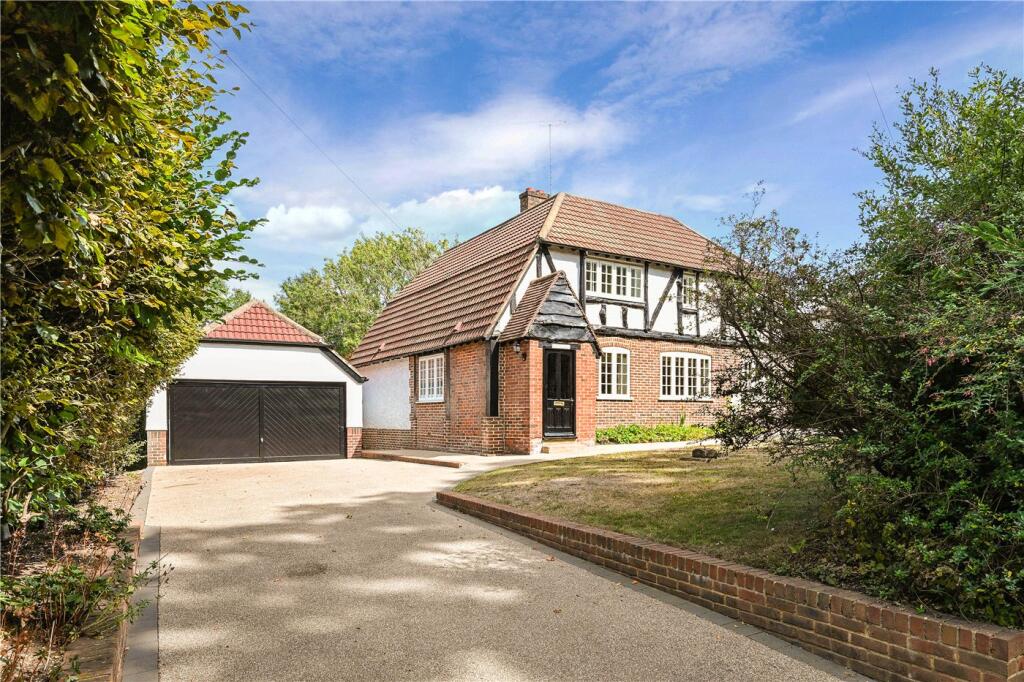 Main image of property: Bridge Road, Sarisbury Green, Southampton, Hampshire, SO31