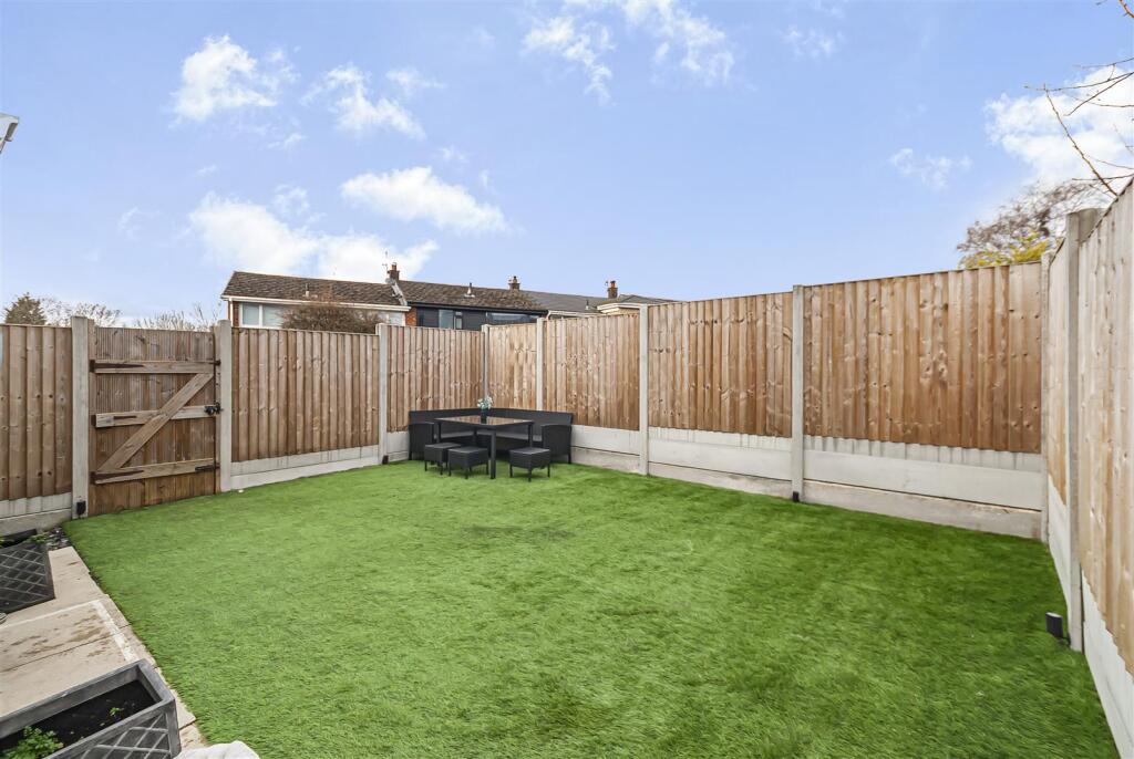 House in Bolton, Harwood - View 4