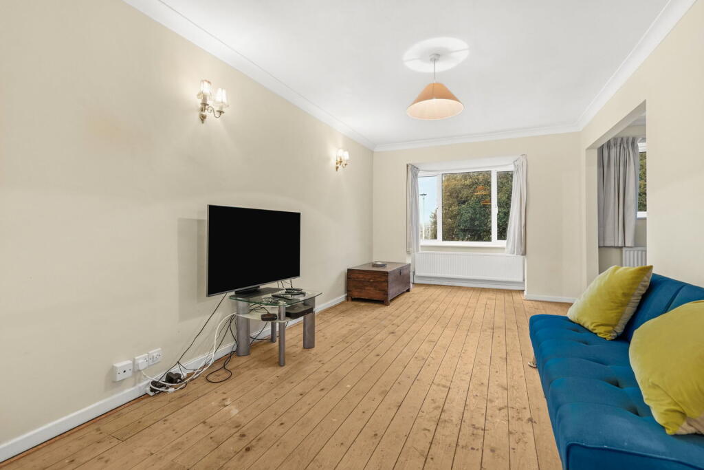 Cleevelands Drive, Pittville, Cheltenham, GL50 photo 4